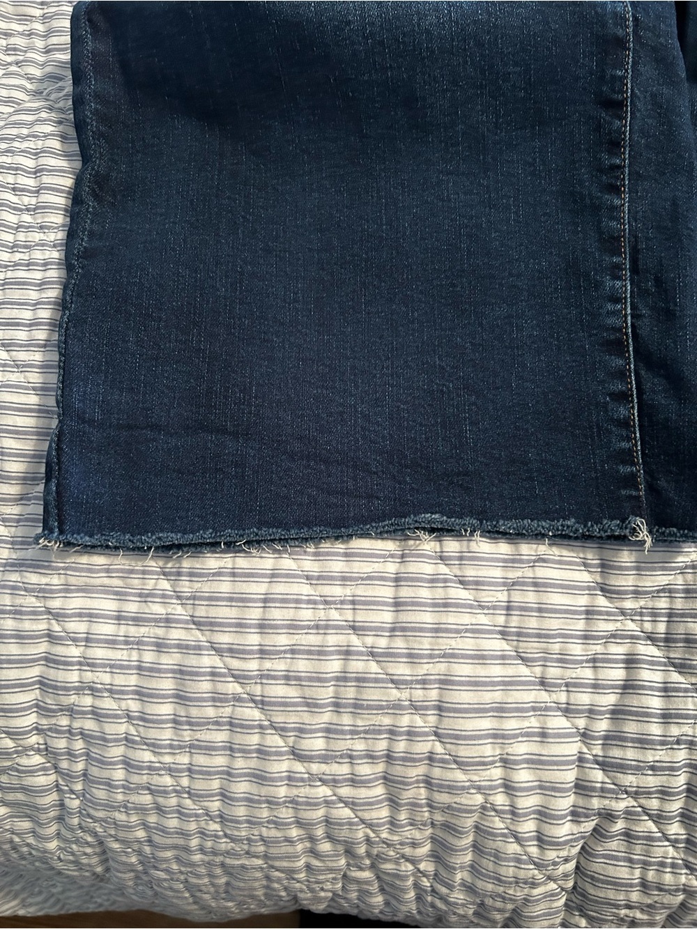 Ladies size 32/14 wide leg high rise button up jean. - Picture 8 of 10
